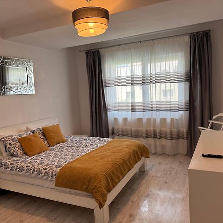 Apartment Titan Pallady Бухарест Екстер'єр фото