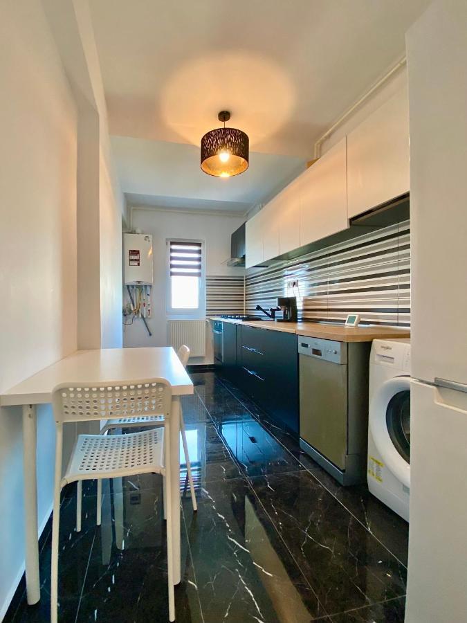 Apartment Titan Pallady Бухарест Екстер'єр фото